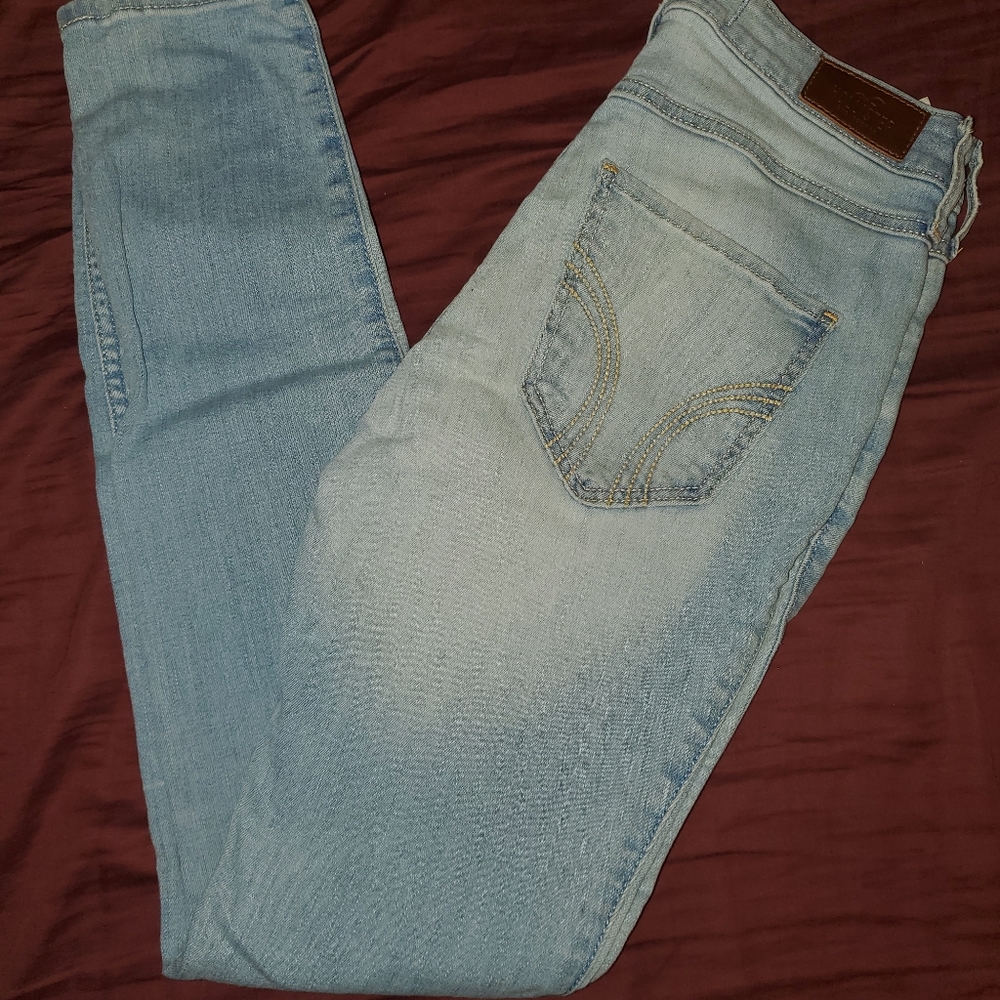 Hollister jeans
